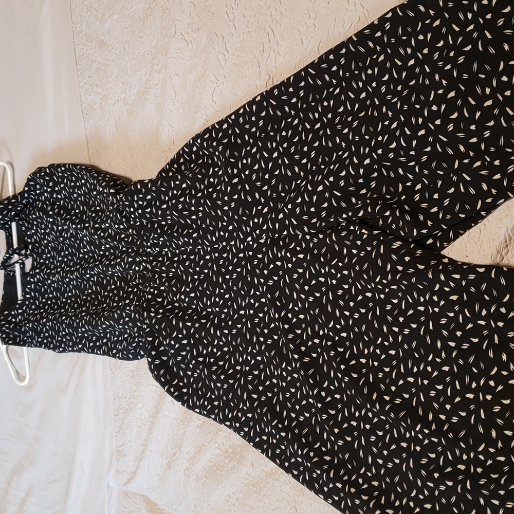 Jumpsuit - Picture 2 of 7